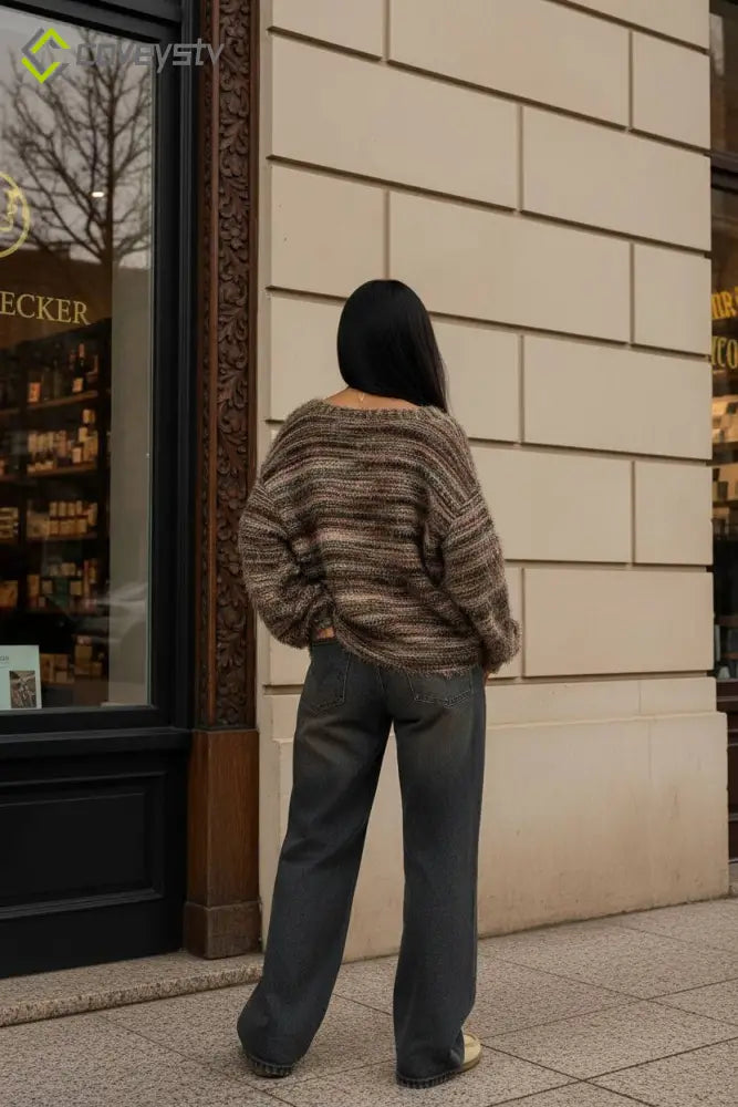 New Retro Fashion Deep V-Neck Maillard Plush Long-Sleeve Knit Cardigan