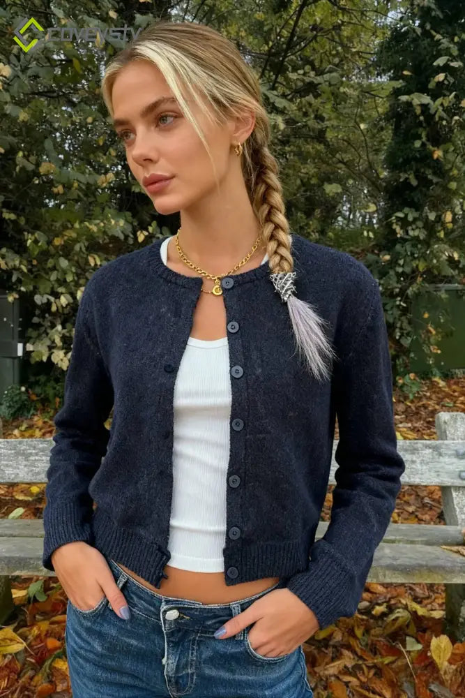 Retro Round Neck Long Sleeve Knit Cardigan